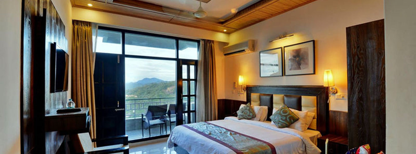 Hotel Kasauli Exotica Kasauli Solan Himachal Pradesh Rooms